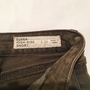 BULLHEAD high-waisted shorts